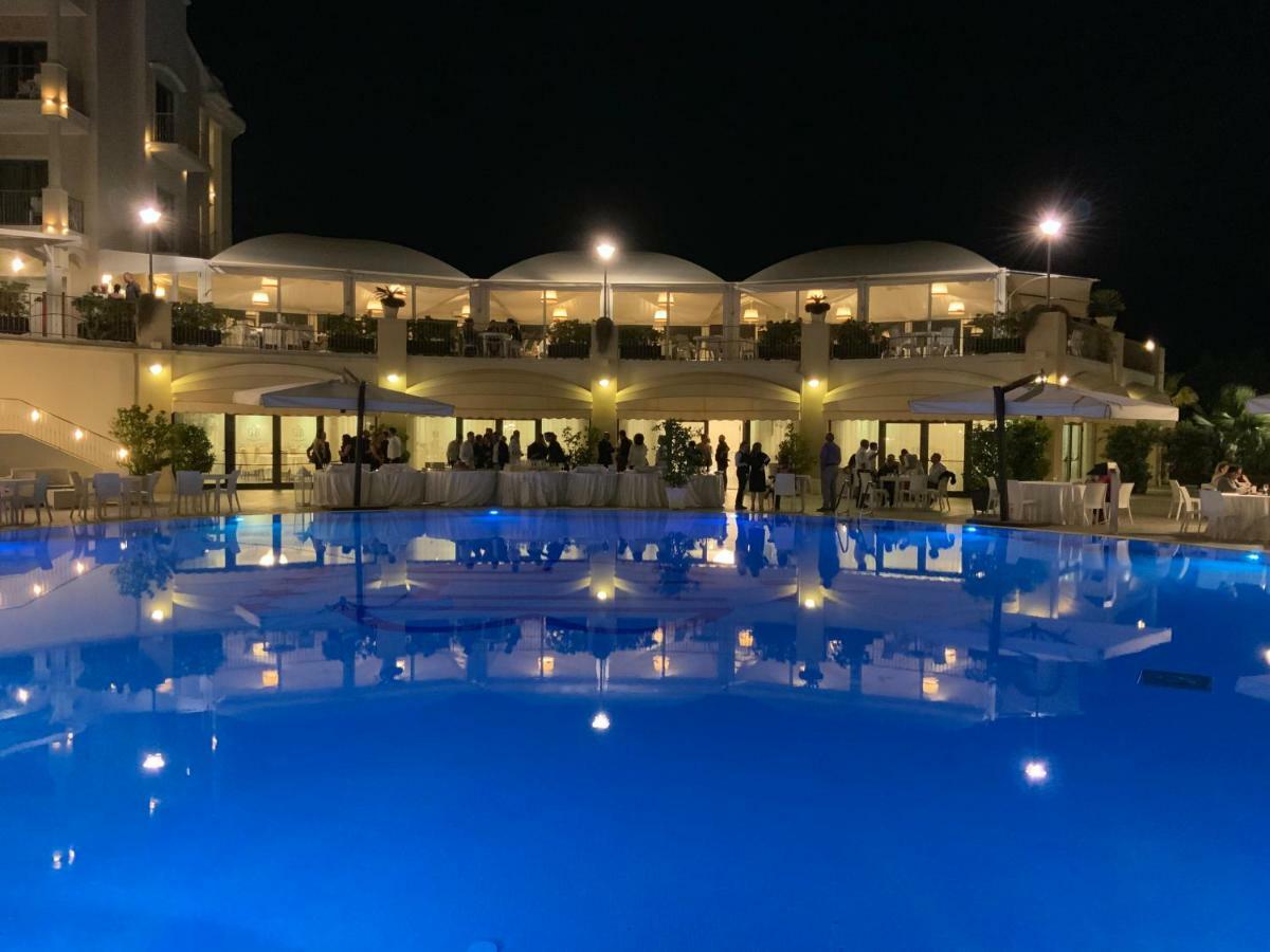 Grand Hotel Balestrieri Torre Melissa المظهر الخارجي الصورة