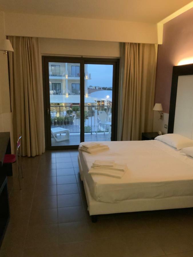 Grand Hotel Balestrieri Torre Melissa المظهر الخارجي الصورة