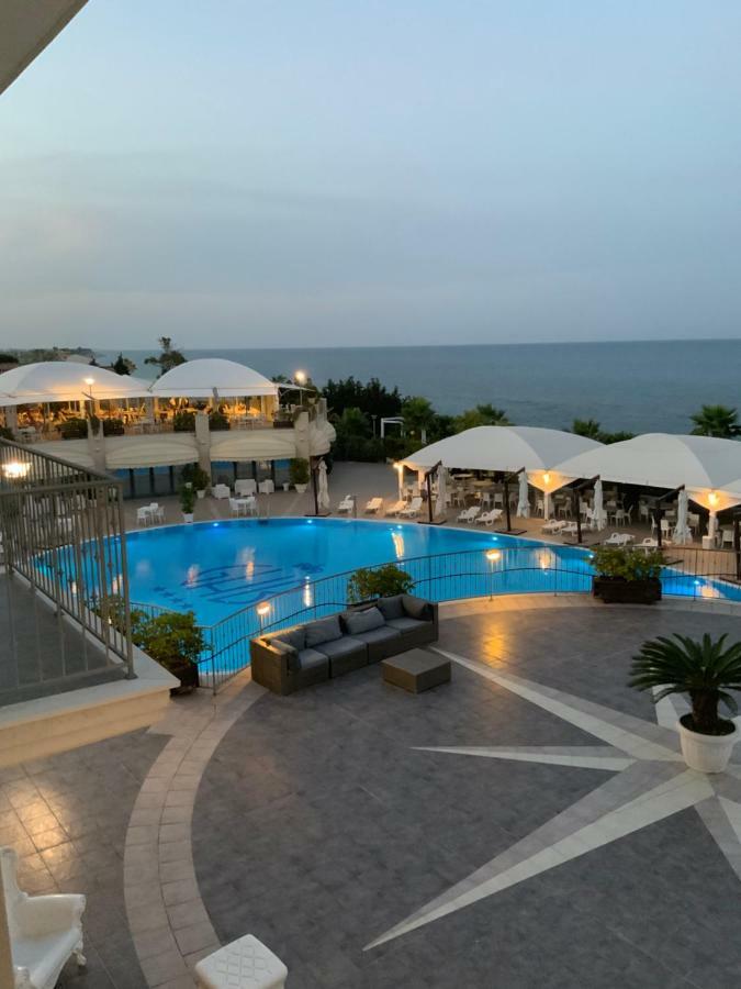 Grand Hotel Balestrieri Torre Melissa المظهر الخارجي الصورة