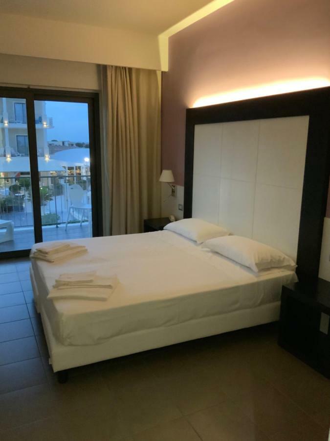 Grand Hotel Balestrieri Torre Melissa المظهر الخارجي الصورة