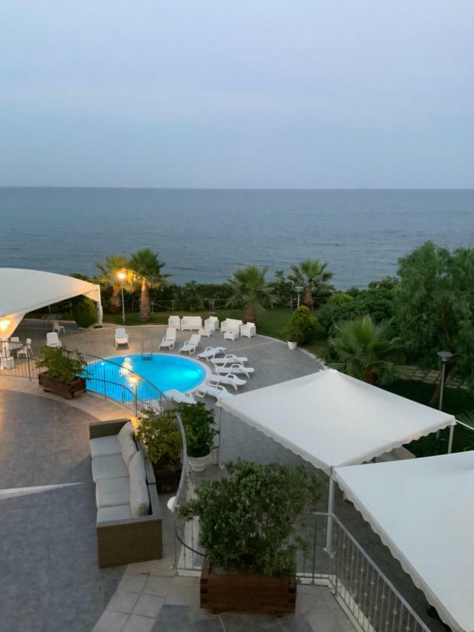 Grand Hotel Balestrieri Torre Melissa المظهر الخارجي الصورة