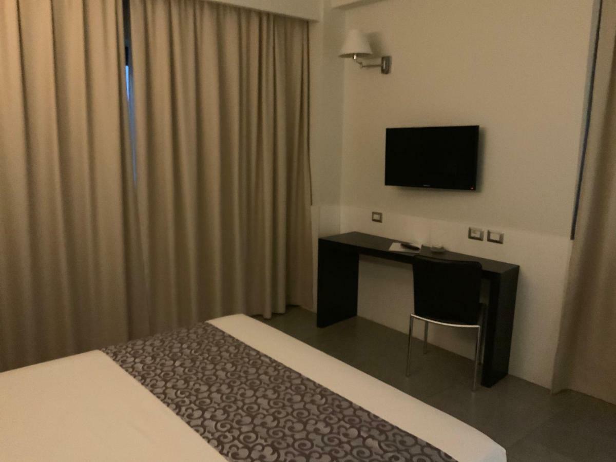 Grand Hotel Balestrieri Torre Melissa المظهر الخارجي الصورة